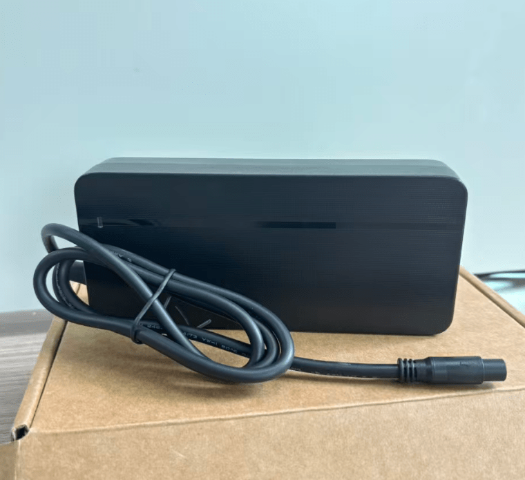 KuKirin G2 Master Charger – 52V 4A Upgraded FAST Charger - evcustom
